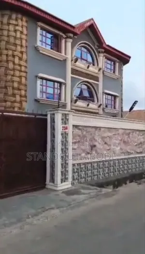 Functional 25 Rooms, a Bar a Club House on 2 Plot for Sale in Egbeda