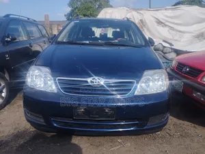 Toyota Corolla Liftback 2003 Blue