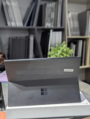 Laptop Microsoft Surface Pro 7 16GB Intel Core I7 SSD 512GB