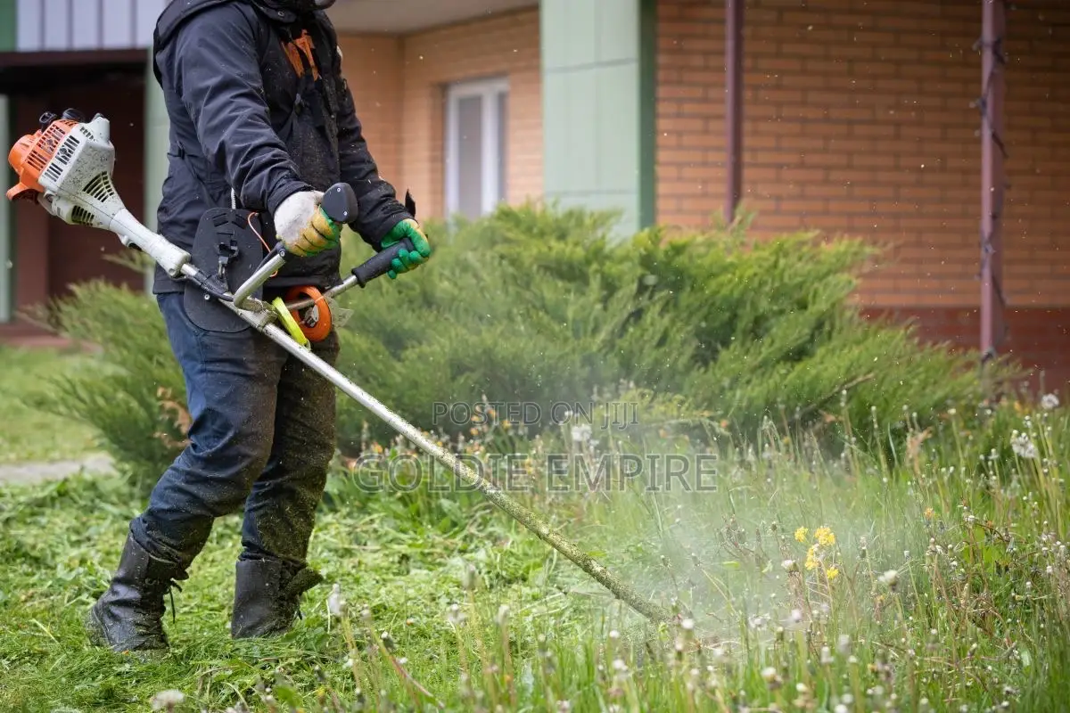 Professional Grass Cutter