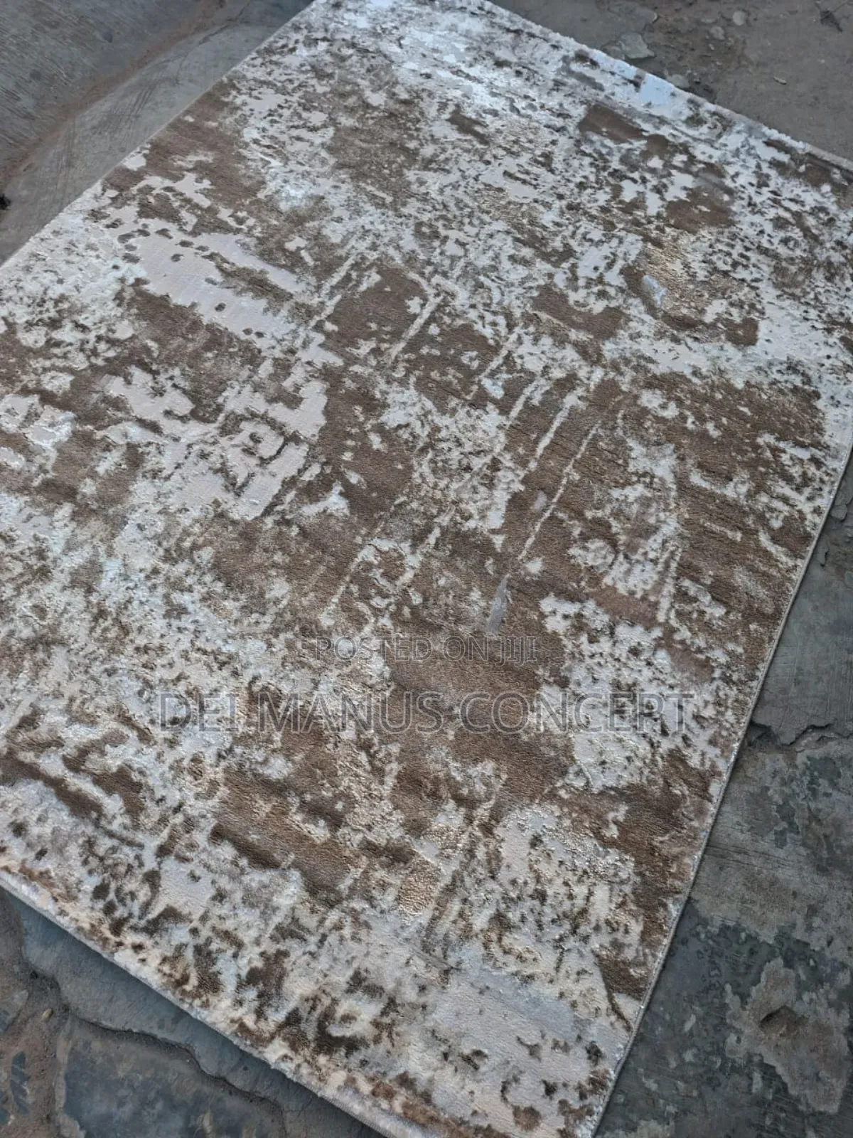 Centre Rug for Dining Room
