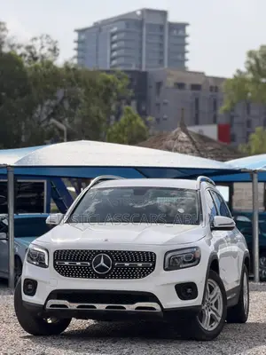 Mercedes-Benz GLB-Class GLB 250 4MATIC 2020 White