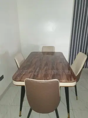 Unique 4 Seater Dining Set