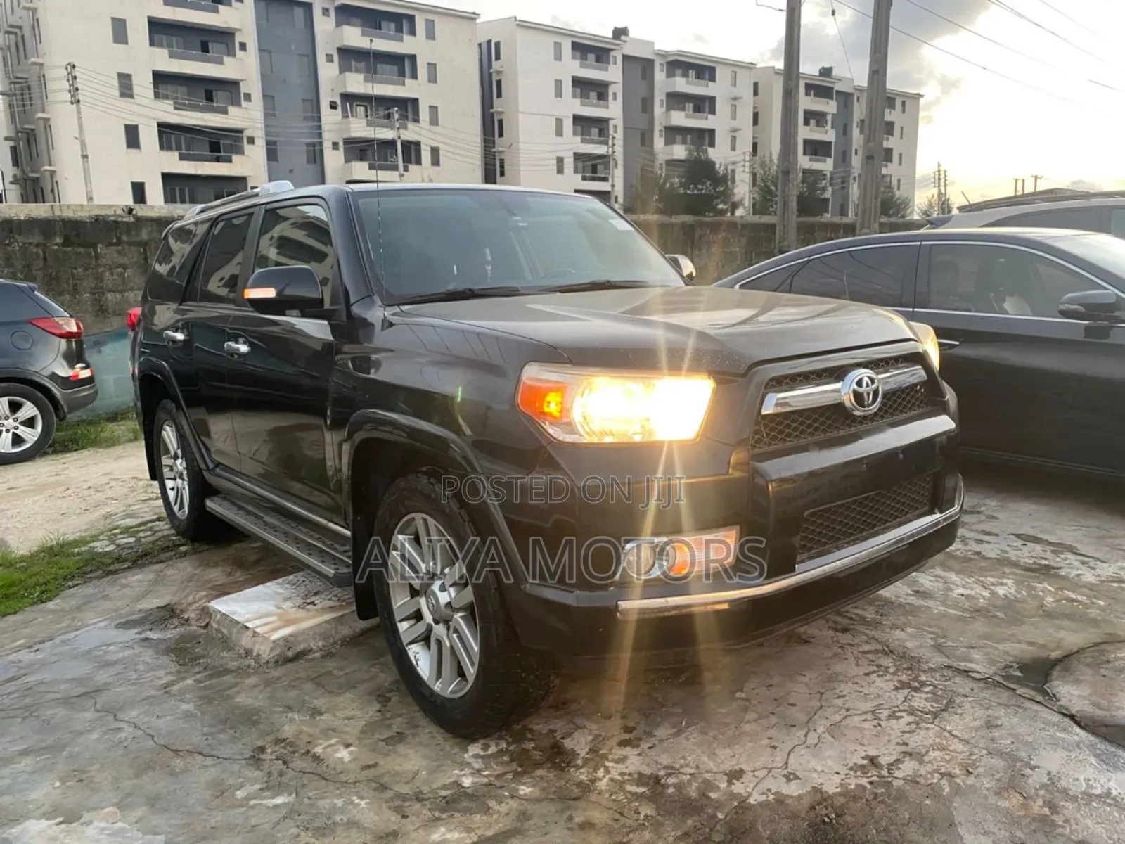 Toyota 4-Runner 2011 Black