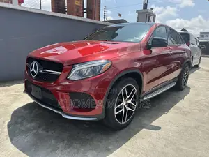 Mercedes-Benz GLE-Class 2018 Red