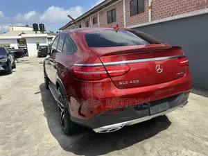 Mercedes-Benz GLE-Class 2018 Red