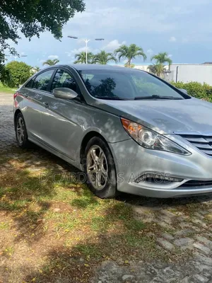 Hyundai Sonata 2011 Silver
