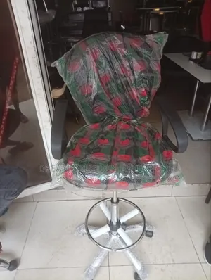 Quality Front Teller Chair