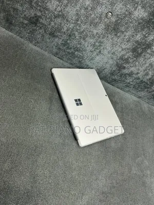 Laptop Microsoft Surface Pro 9 16GB Intel Core I7 SSD 256GB