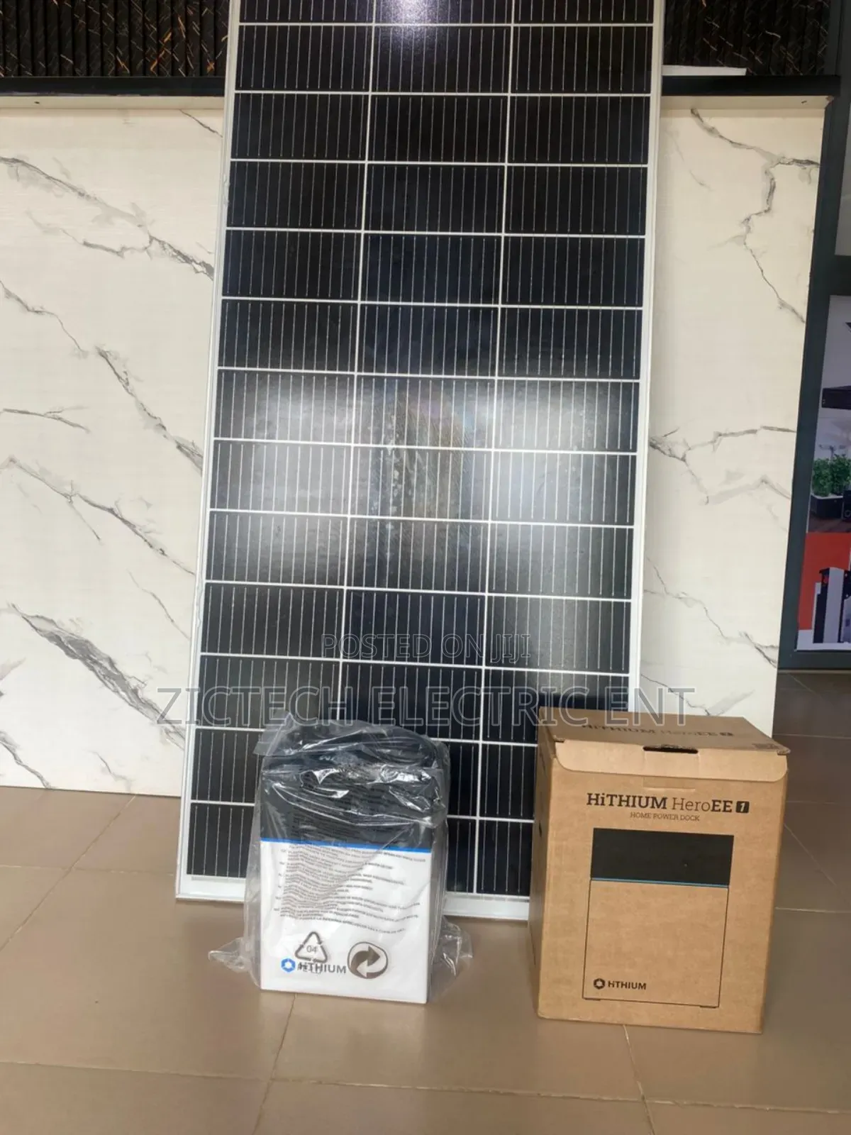 1000wh Lithium Battery, 200w Power Output With 200w Solar Panel