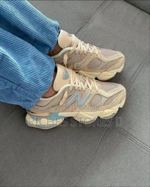 High Quality New Balance 9060 Ivory Cream Sneakers