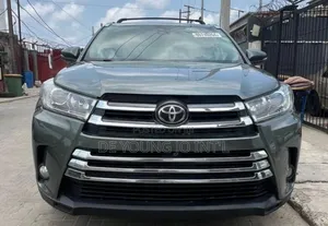 Toyota Highlander Limited Platinum 4x4 V6 (3.5L 6cyl 8A) 2018 Pearl