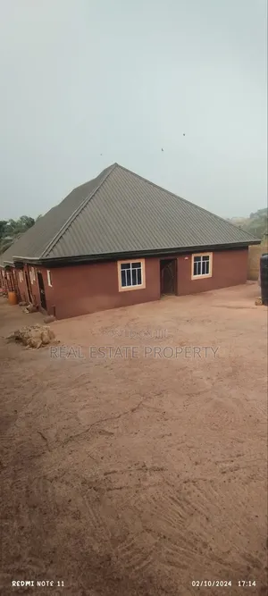 1bdrm Bungalow in Nsukka for sale