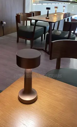 Modern Dinner Table Lamp - Cordless Rechargeable Table Lamp