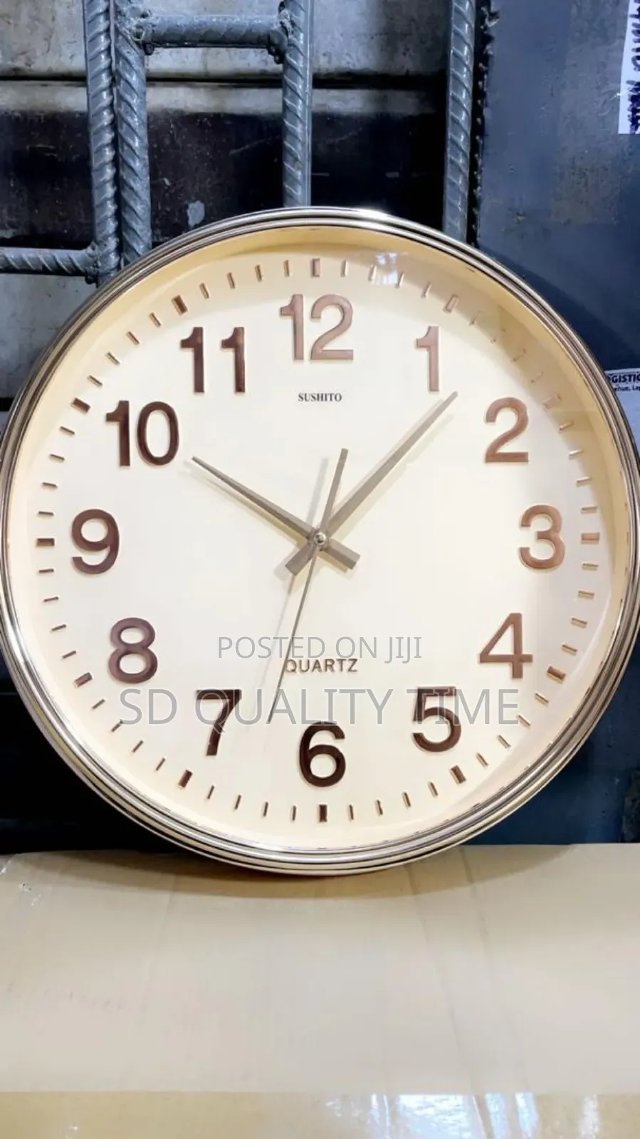 Sushito Circle Wall Clock