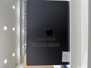 Laptop Apple MacBook Pro 2023 M3 Max 36GB Apple M3 Max SSD 1T
