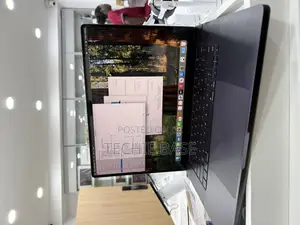 Laptop Apple MacBook Pro 2023 M3 Max 36GB Apple M3 Max SSD 1T