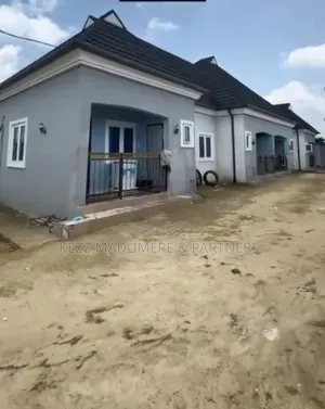 4bdrm Block of Flats in Eneka Port Harcourt for sale