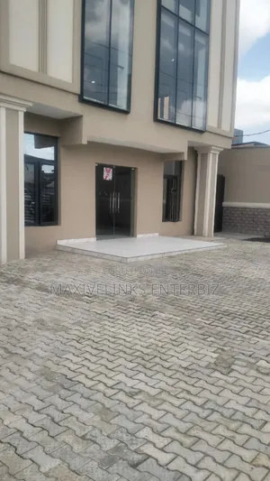 13bdrm Duplex in Ogudu Gra for rent