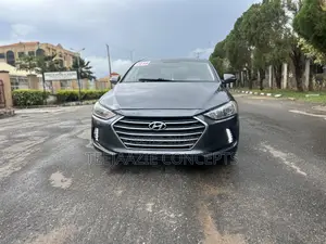 Hyundai Elantra Limited 2018 Gray