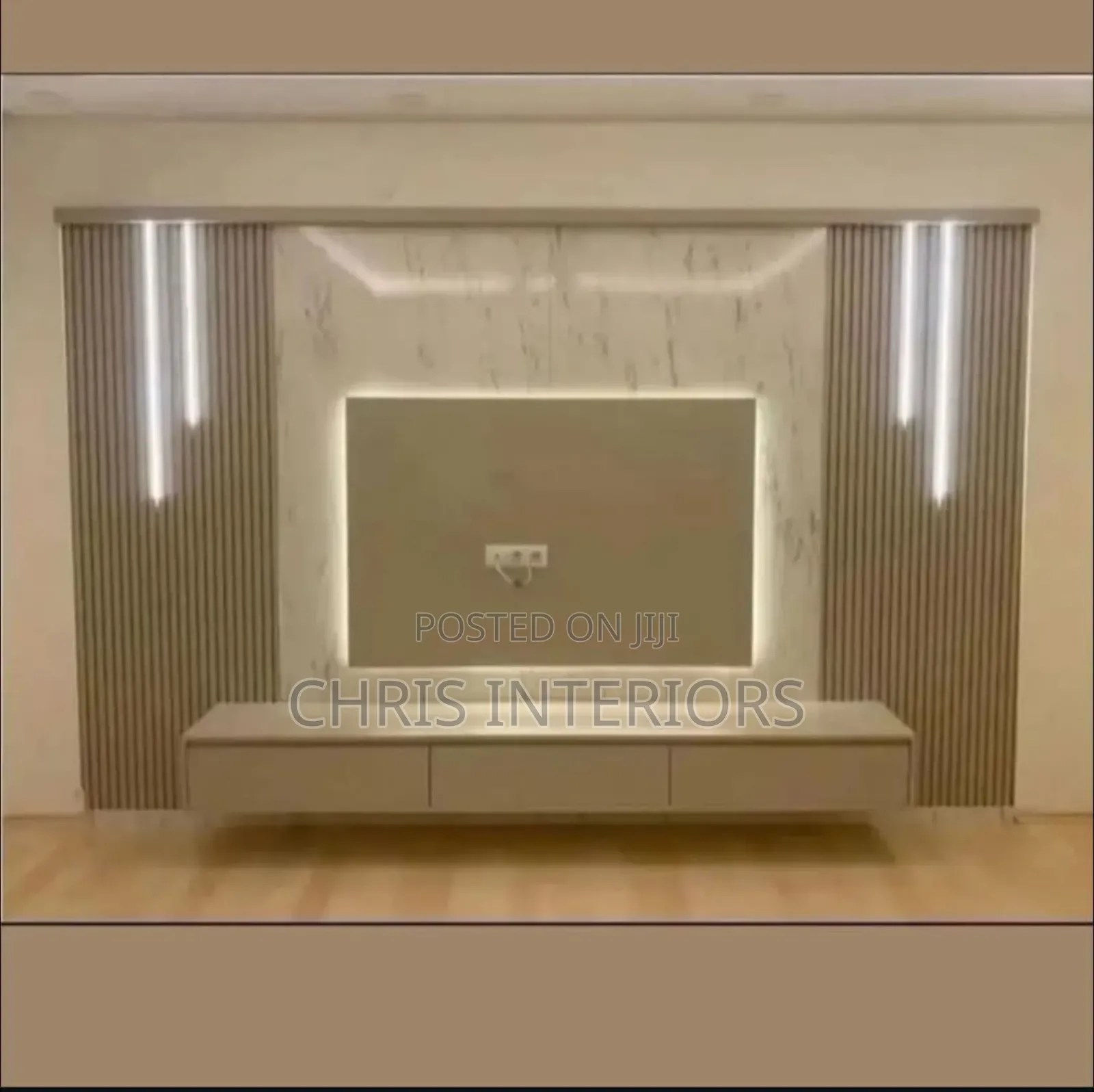 High Glossy Tv Console