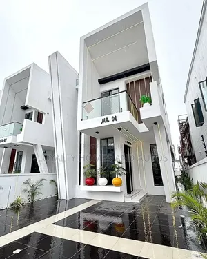 Furnished 5bdrm Duplex in Ikota Lekki Lagos for sale