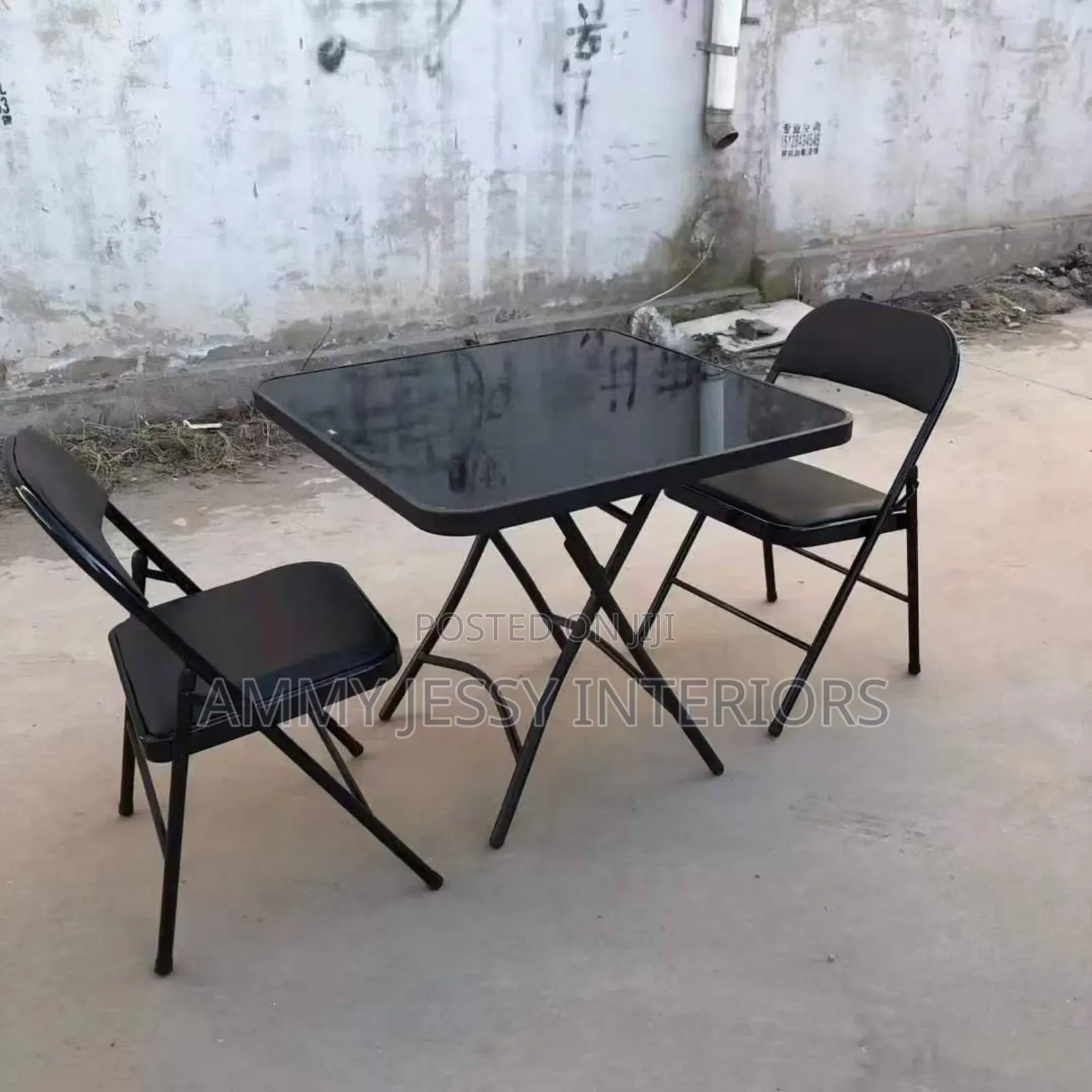 Restaurants Table and Chairs