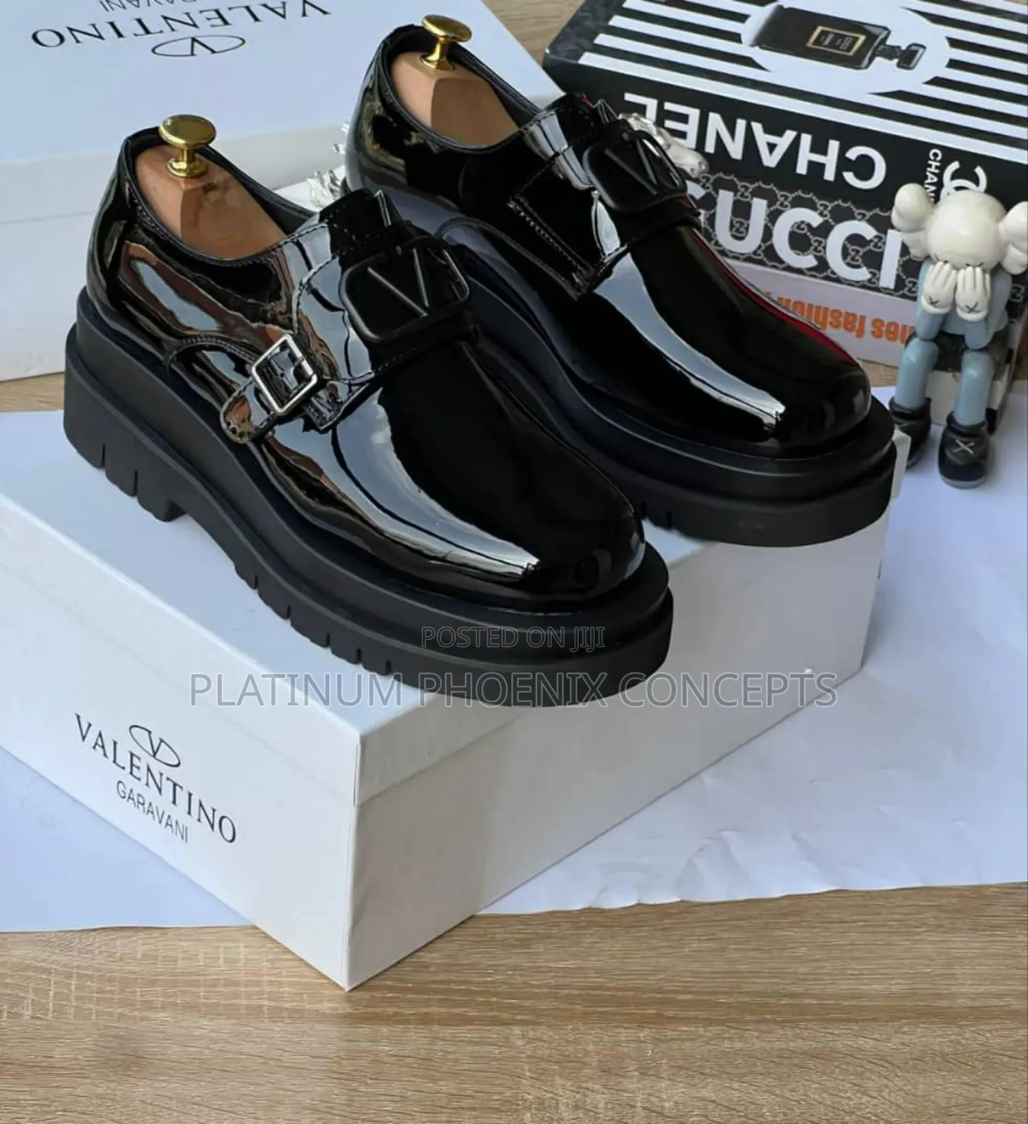 Valentino High Quality Cooperate Shoe