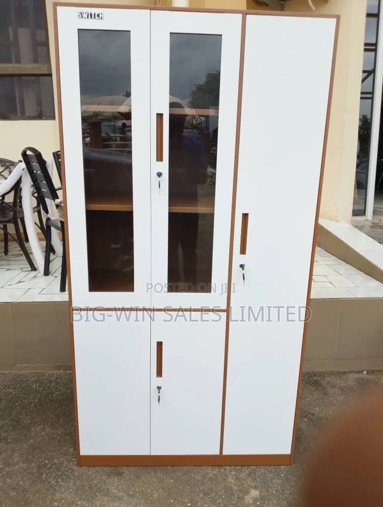 Bookshelf With Wardrobe