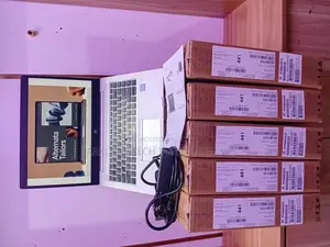 New Laptop HP EliteBook 8770W 12GB Intel Core I7 SSD 1T