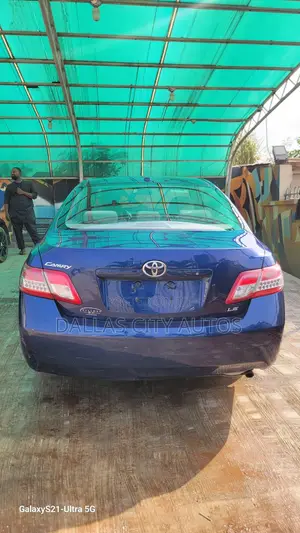Toyota Camry LE 4dr Sedan (2.5L 4cyl 6A) 2012 Blue