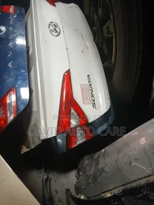 Boot Hyundai Sonata 2016 Available