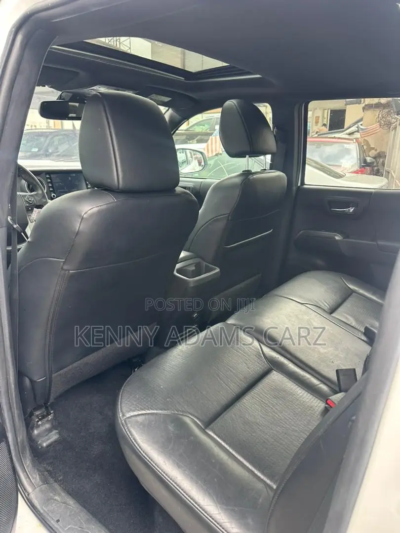 Toyota Tacoma TRD Sport 2022 White