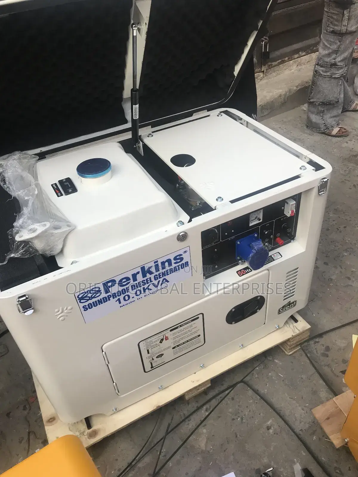 Perkins Super Soundproof Generator