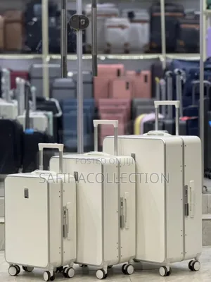 Set of 3 Luxury Luggages