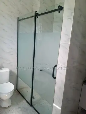 427 Black/Shower Cubicle Glass