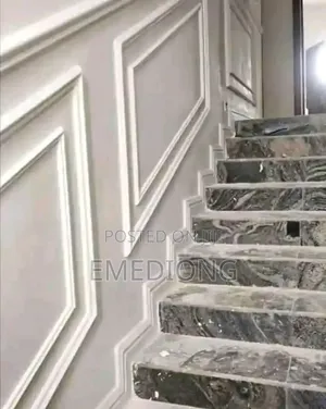 Wall Cornice And Sketing