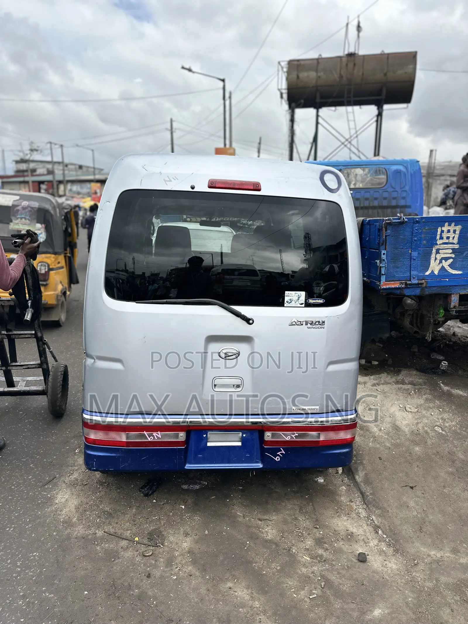 Daihatsu Hijet 2012 Blue