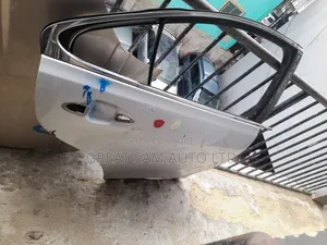 Lexus Es 350 2010 Model Empty Door Back Right Side