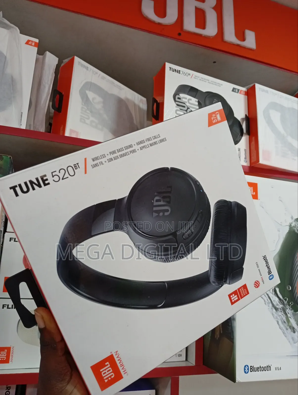 JBL Tune 520 Wireless Headphone