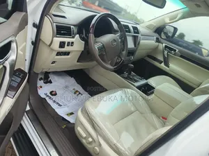 Lexus GX 460 Base 2016 White