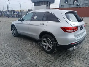 Mercedes-Benz GLC-Class 2016 Silver