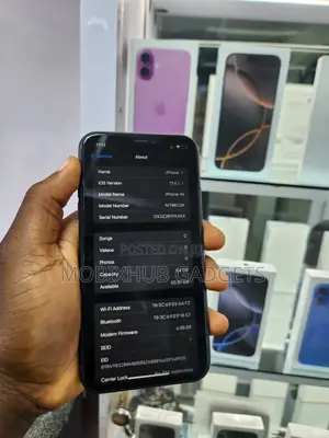 Apple iPhone XR 64 GB Black