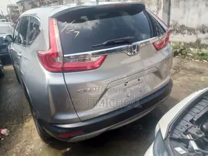 Honda CR-V 2018 Silver
