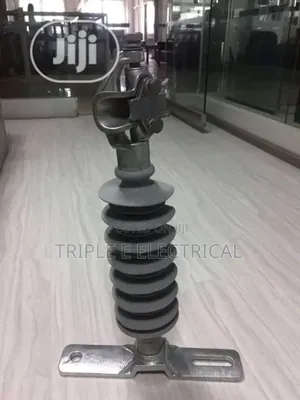 33kv Horizontal Pot Isolator