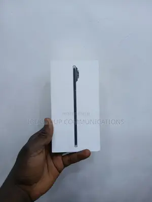 New Apple iPhone 17 256 GB