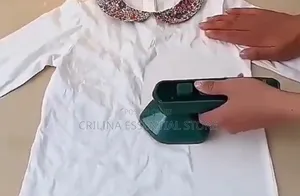 Portable Mini Iron