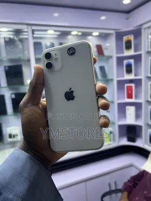 Apple iPhone 11 64 GB White