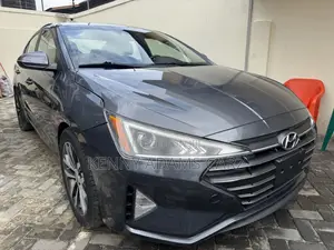 Hyundai Elantra 2019 Gray