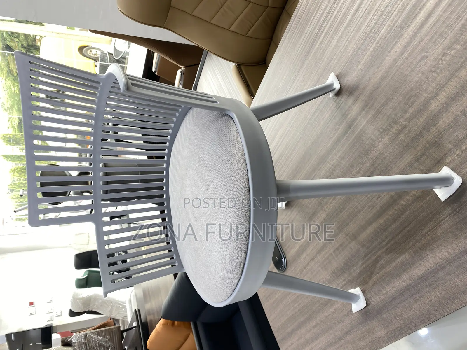 New Model Imported Restaurant Kitchen Chair